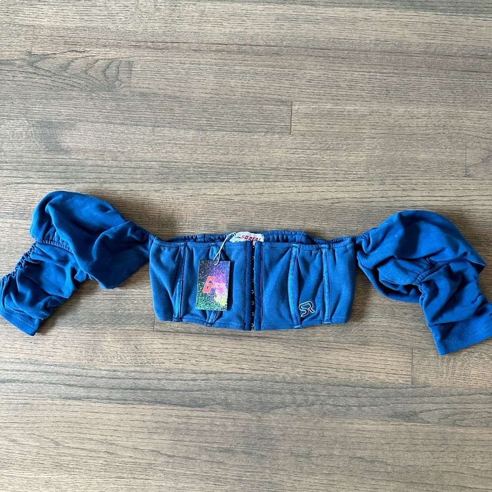 NEW Gsuwoo So Real Pleats Top-Blue-Size Medium